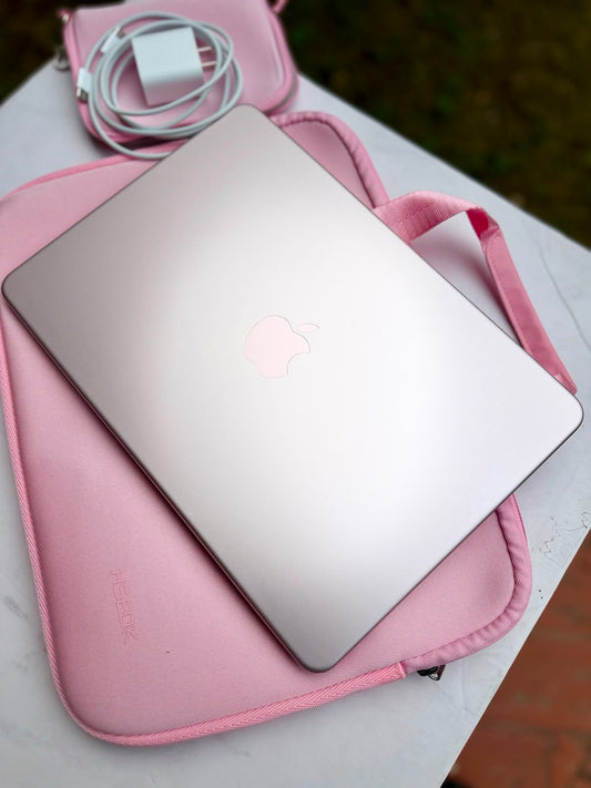 Macbook Neo Rosada, 512GB + ESTUCHE