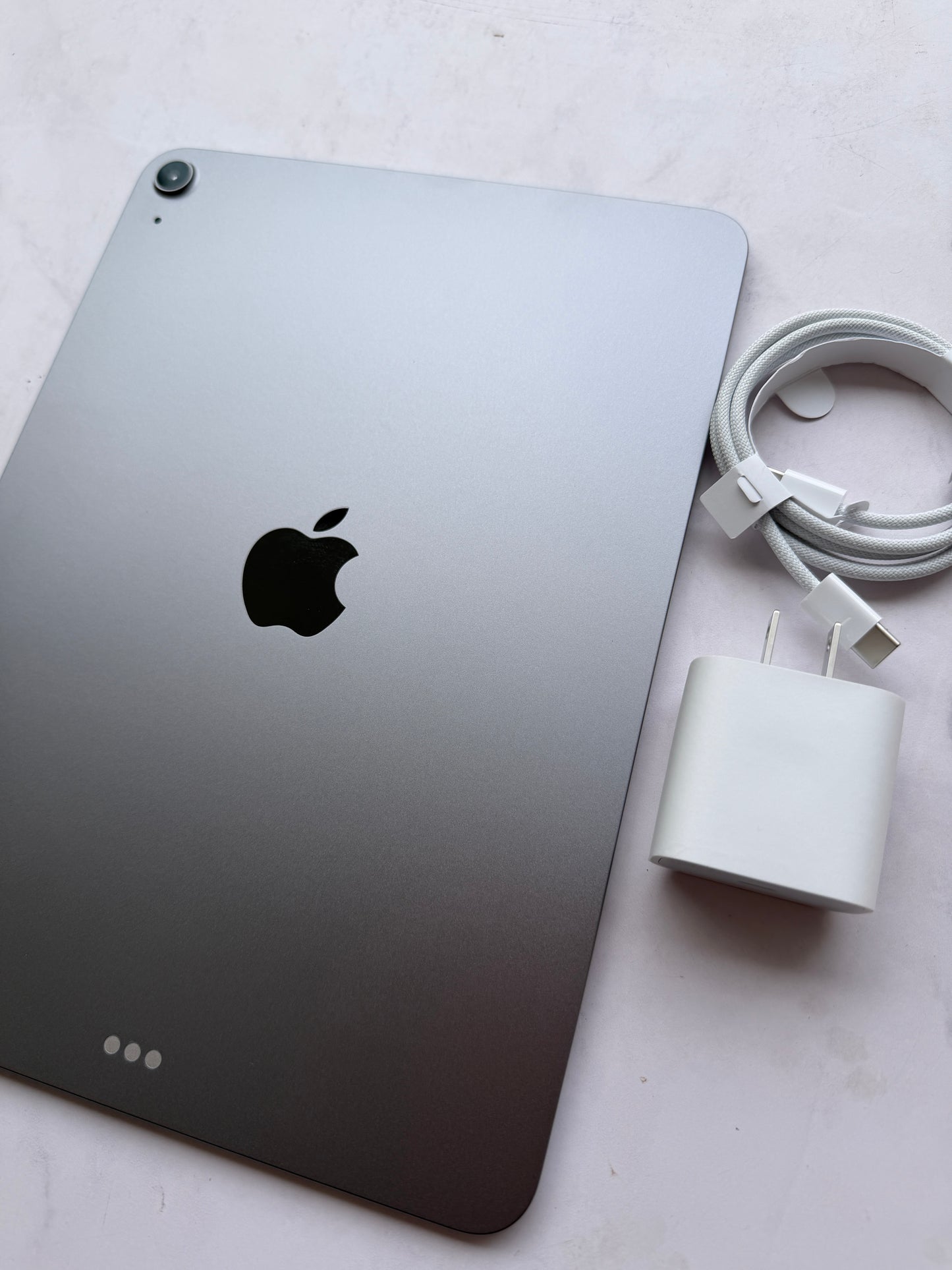 iPad Air M4 - 256GB, Space Gray, 11", NUEVA SIN CAJITA