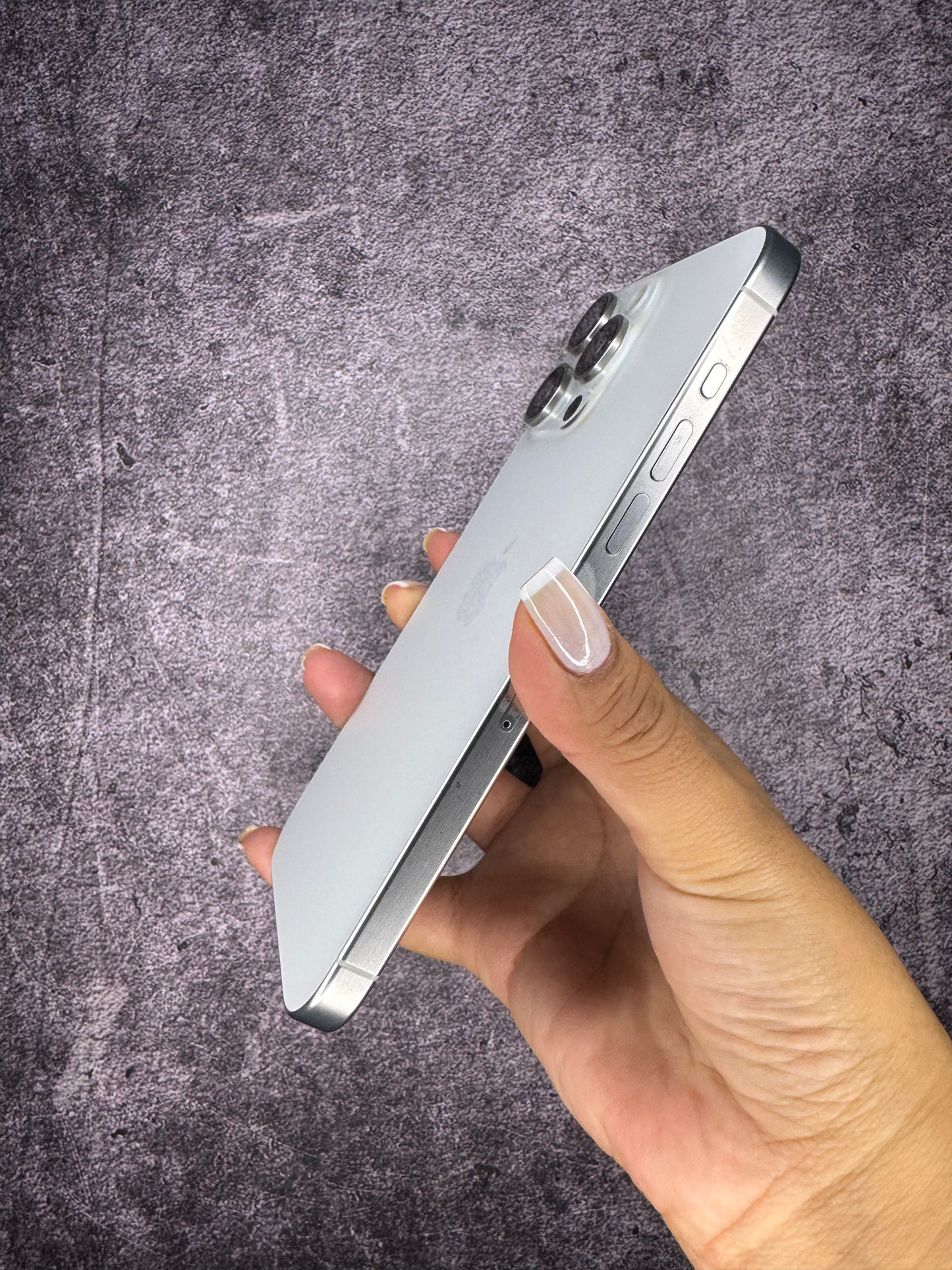 iPhone 15 Pro Max - 512GB, 86%, Blanco