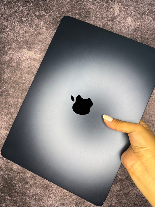 MacBook Air M2  - Midnight, 512GB, 13"