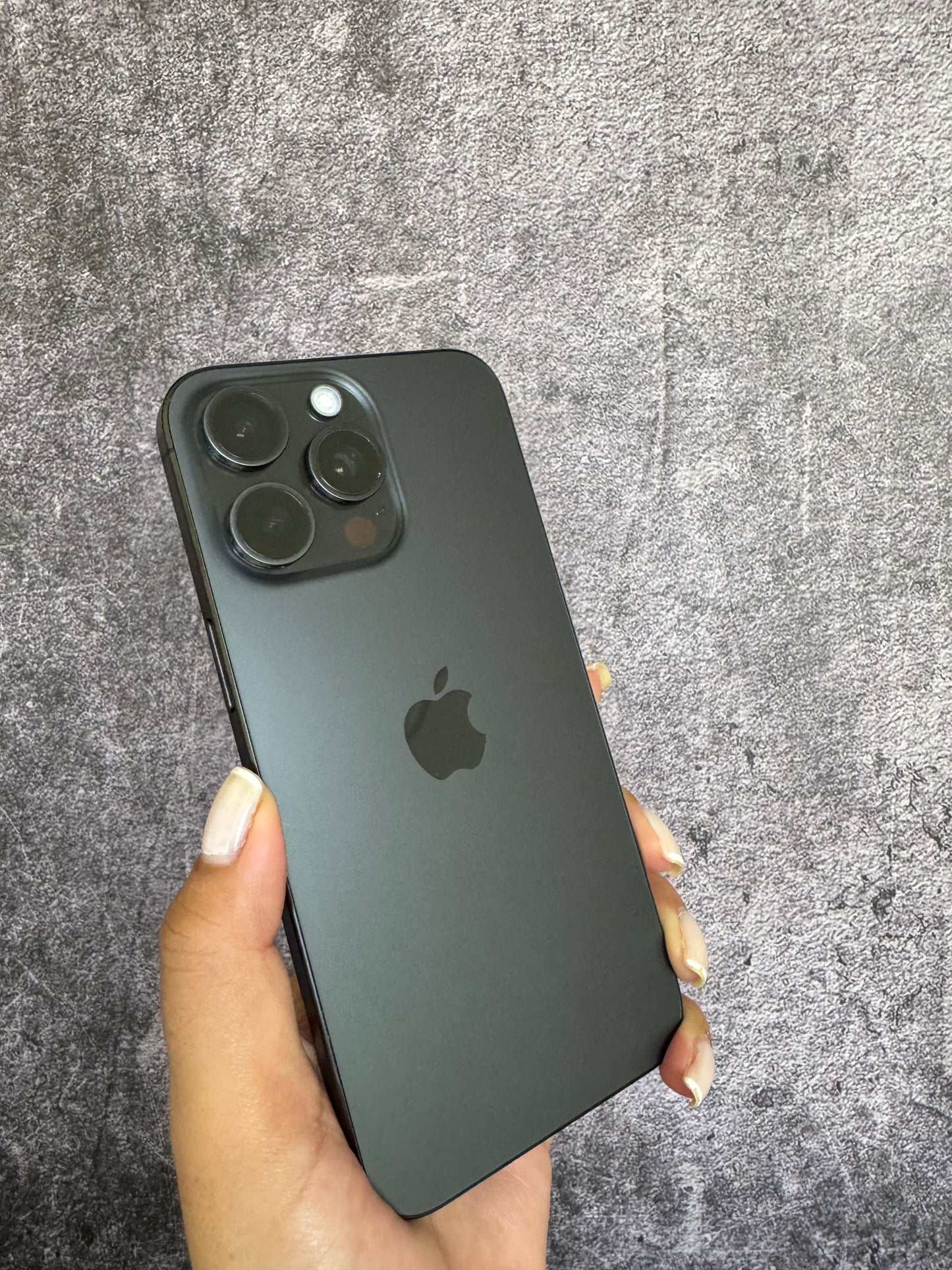 iPhone 16 Pro Max - 256GB, Black, 100%